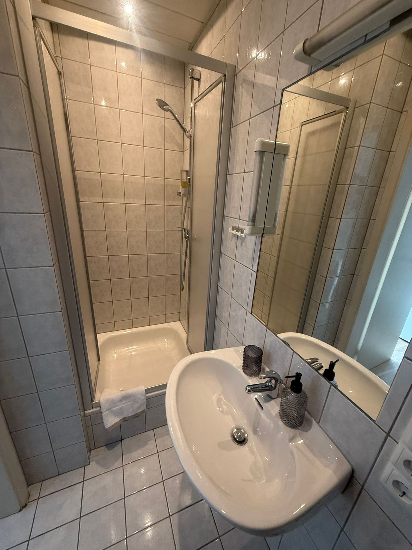 Badezimmer Hotel Dernbach
