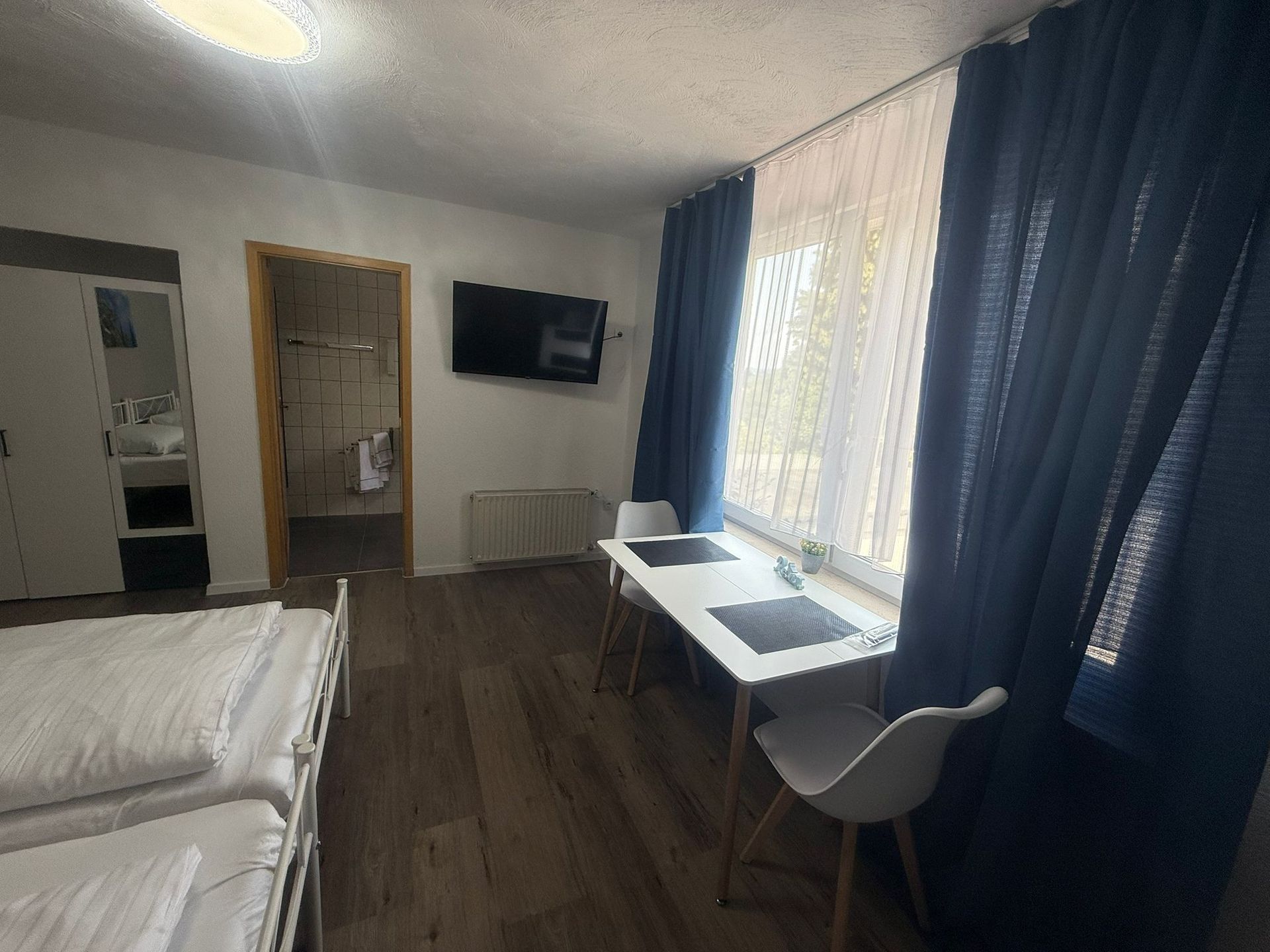 Übernachten DZ Hotel Dernbach