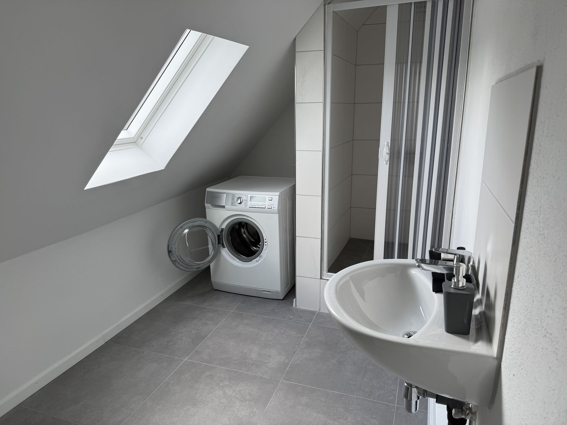 Dusche Apartment 3 Schlafzimmer Hotel Dernbach